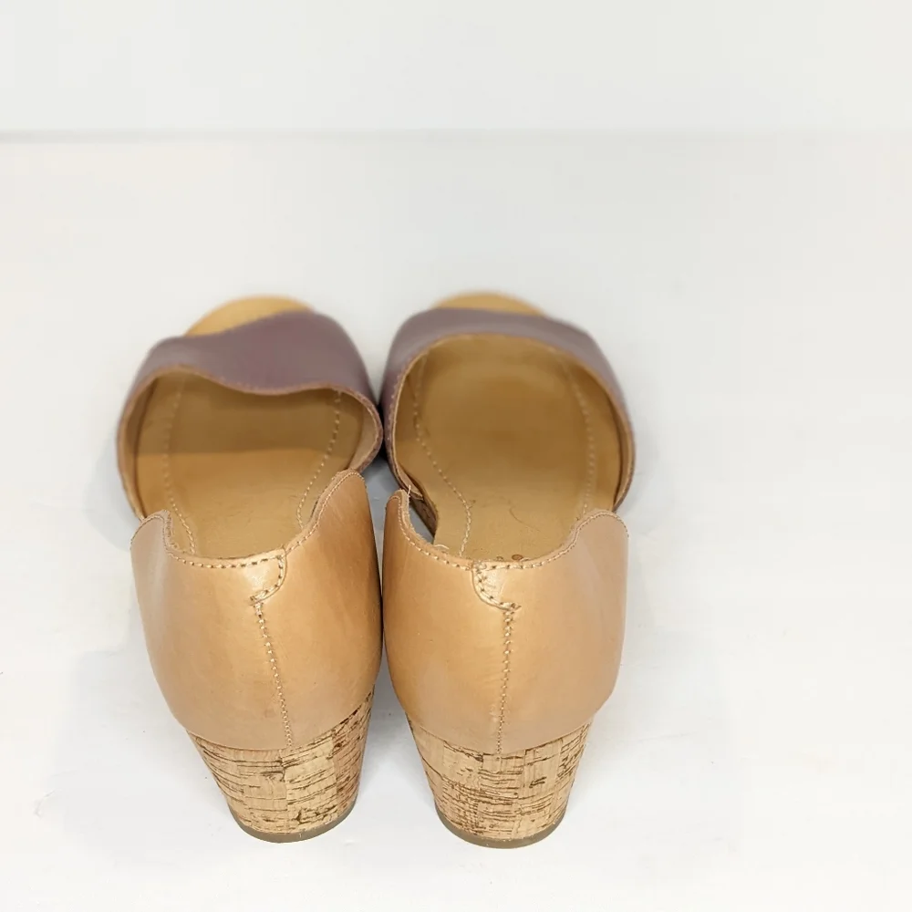 NWOT Latigo leather sandals
